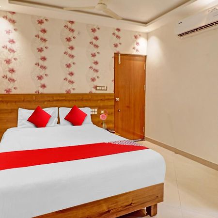 Hotel O Formula Vanivilasa Puram Exterior photo